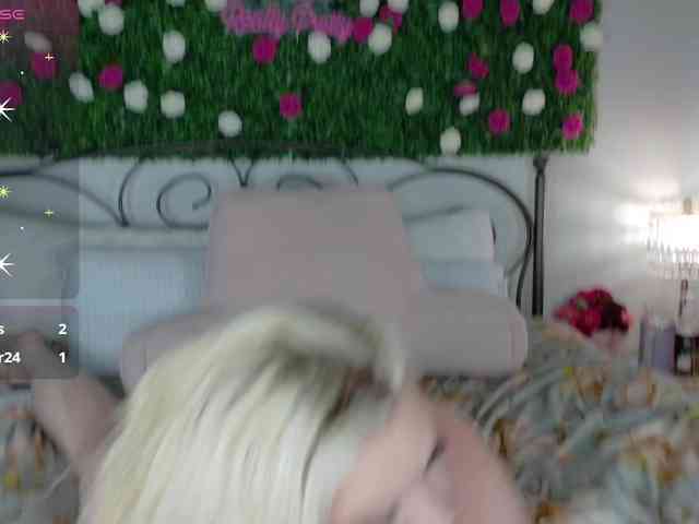 Siennaluxx webcam