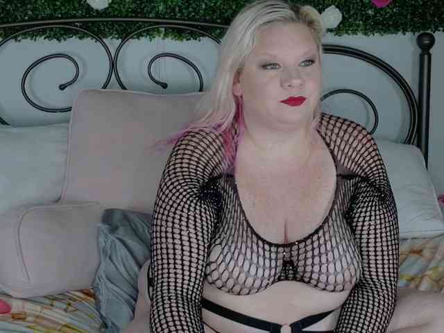 Siennaluxx webcam