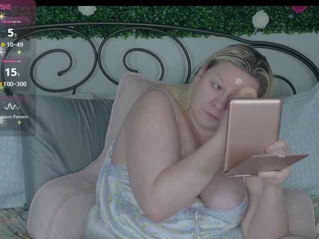 Siennaluxx webcam