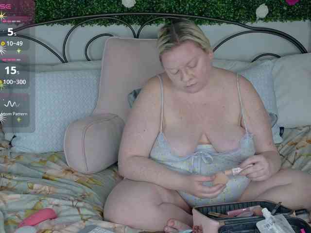 Siennaluxx webcam