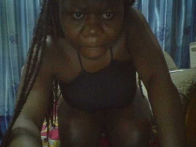 Melanin-pixie live cam on BongaCams