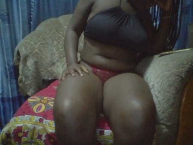 Melanin-pixie live cam on BongaCams