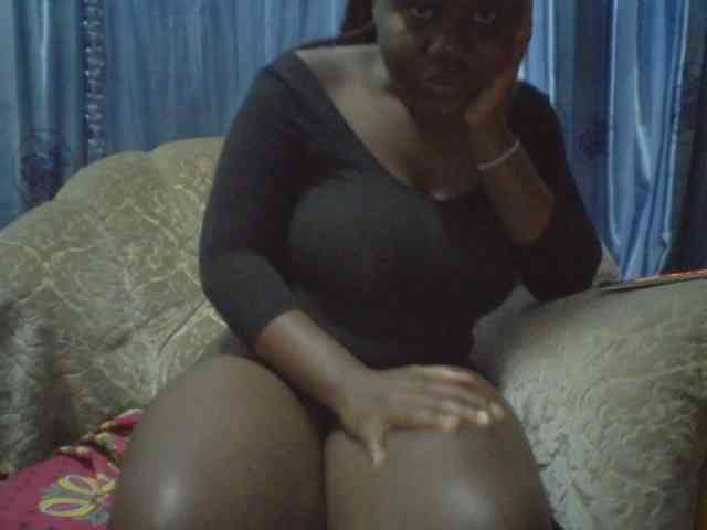Melanin-pixie webcam