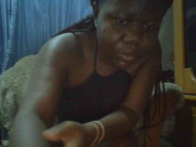 Melanin-pixie webcam