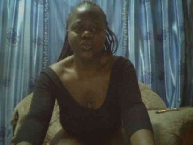 Melanin-pixie webcam