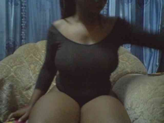Melanin-pixie webcam