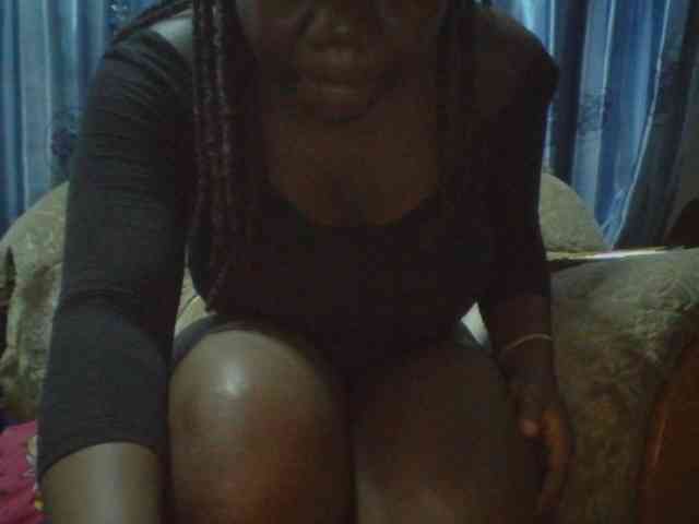 Melanin-pixie webcam