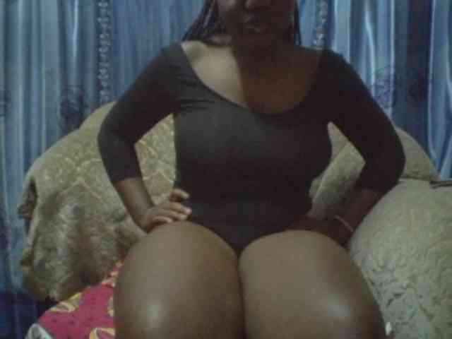 Melanin-pixie webcam