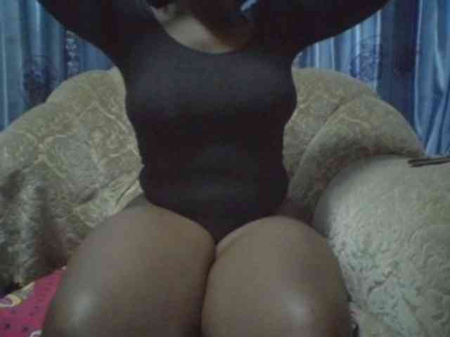 Melanin-pixie webcam