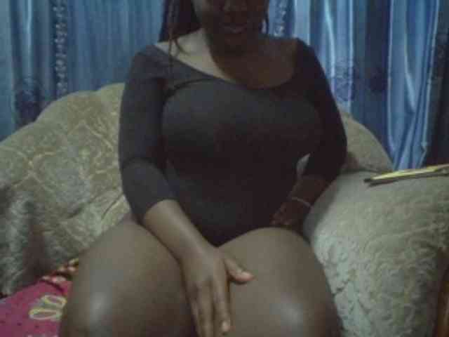 Melanin-pixie webcam