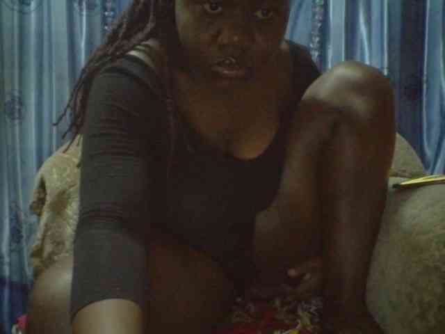 Melanin-pixie webcam