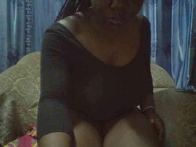 Melanin-pixie webcam