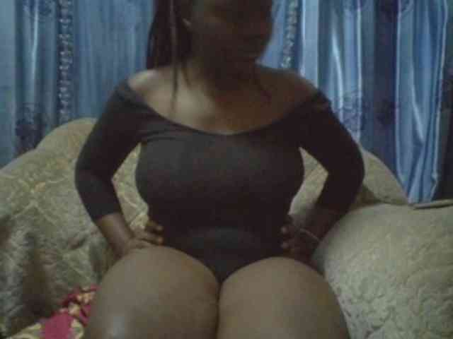 Melanin-pixie webcam