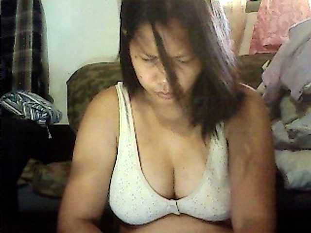 Chatty22 live cam on BongaCams