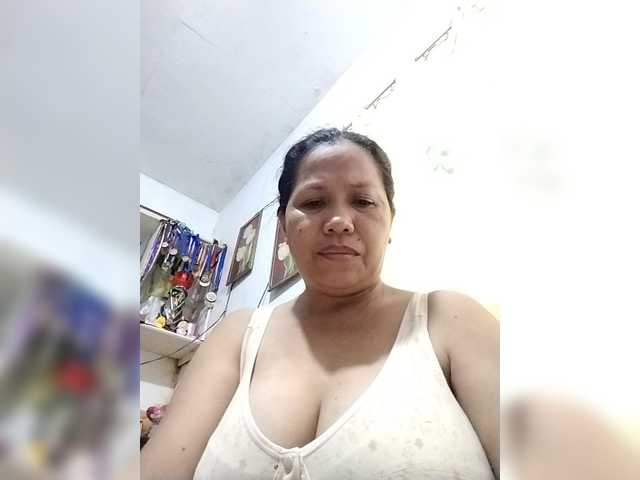 Chatty22 live webcam show