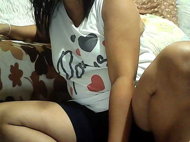 Chatty22 live webcam show