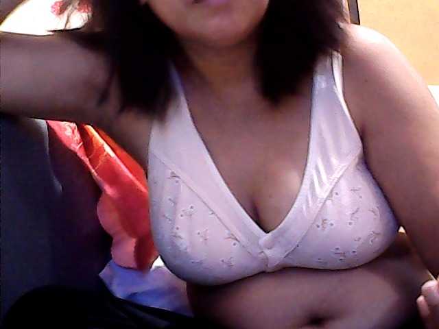 Chatty22's BongaCams show and profile