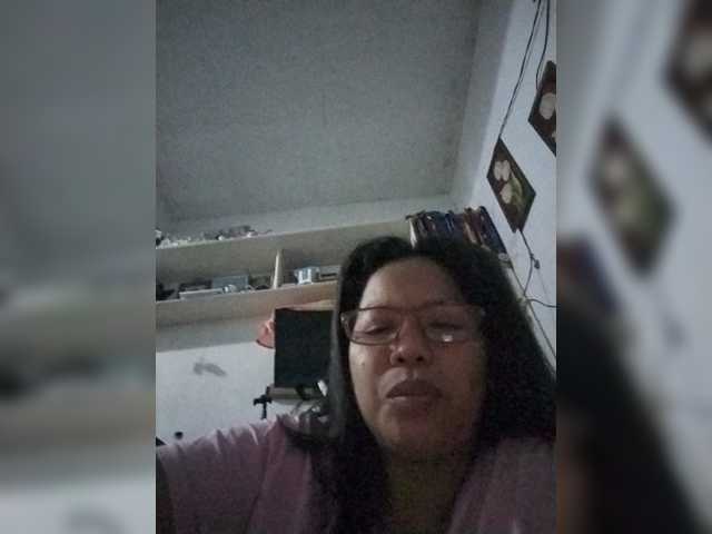 Chatty22 live cam on BongaCams