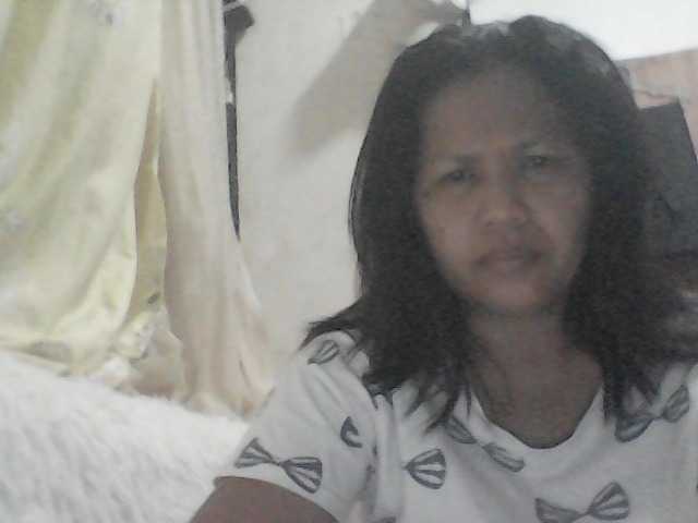 Chatty22 live webcam show