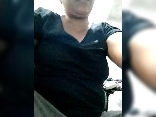 Chatty22's BongaCams show and profile