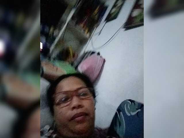 Chatty22 live cam
