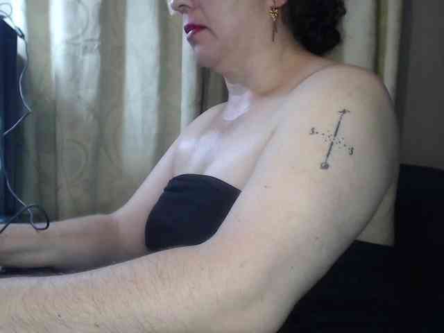 Tania-Goddess-