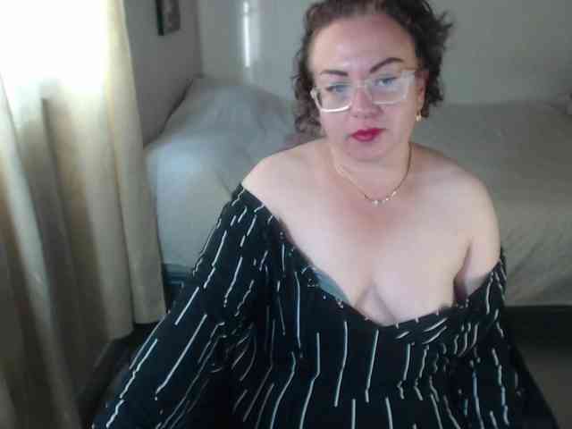 Tania-Goddess-