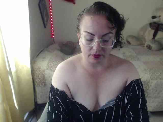 Tania-Goddess-
