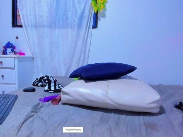 hotkaterin, en directo ahora en BongaCams
