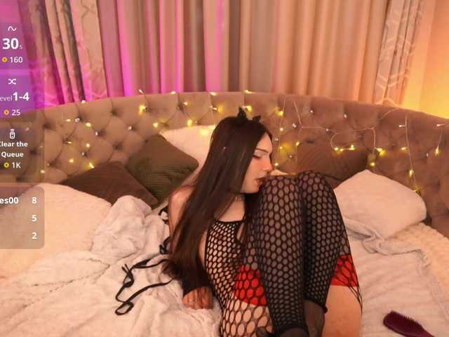 go to chat with PixelShadee