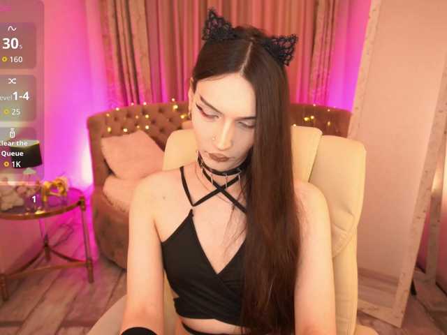 PixelShadee live webcam show