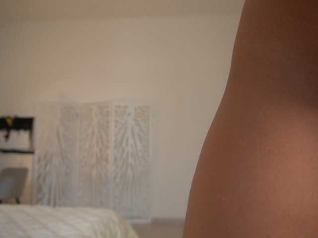 zennda live cam on BongaCams