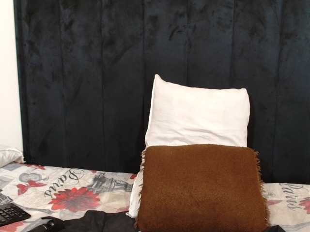 SultryDiva live cam preview