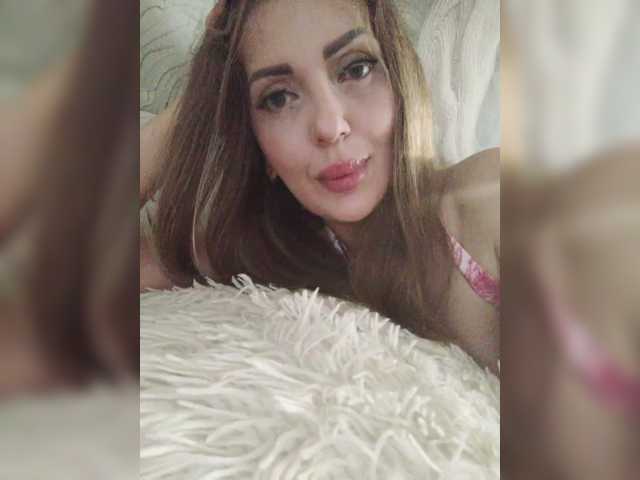 SexyKitty75-1 live cam on BongaCams