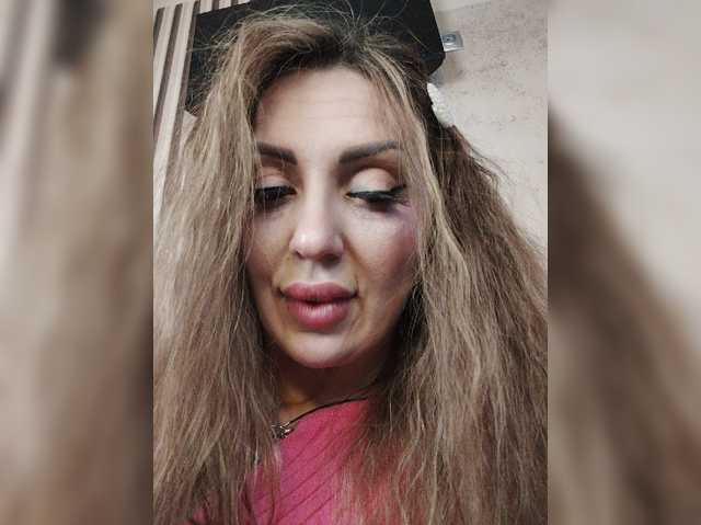SexyKitty75-1 live cam on BongaCams