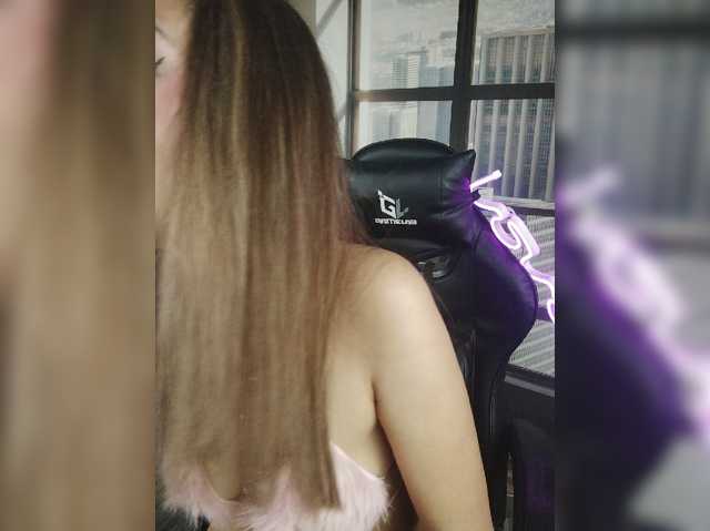 SexyKitty75-1 live cam on BongaCams