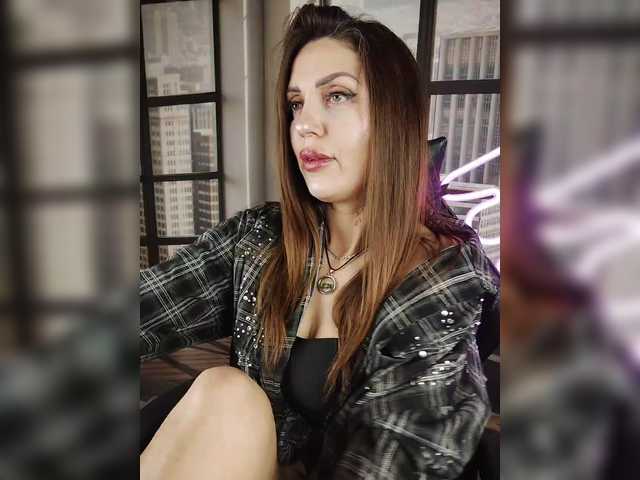 SexyKitty75-1 live cam on BongaCams