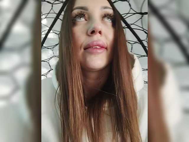 SexyKitty75-1's BongaCams show and profile