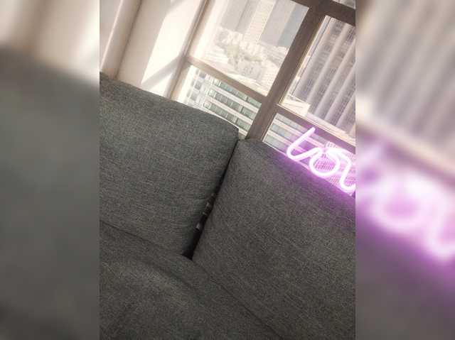 SexyKitty75-1 live cam on BongaCams