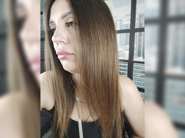 SexyKitty75-1 live cam on BongaCams
