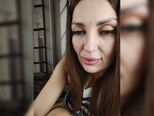 SexyKitty75-1 live cam on BongaCams
