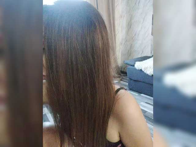 SexyKitty75-1 live cam on BongaCams