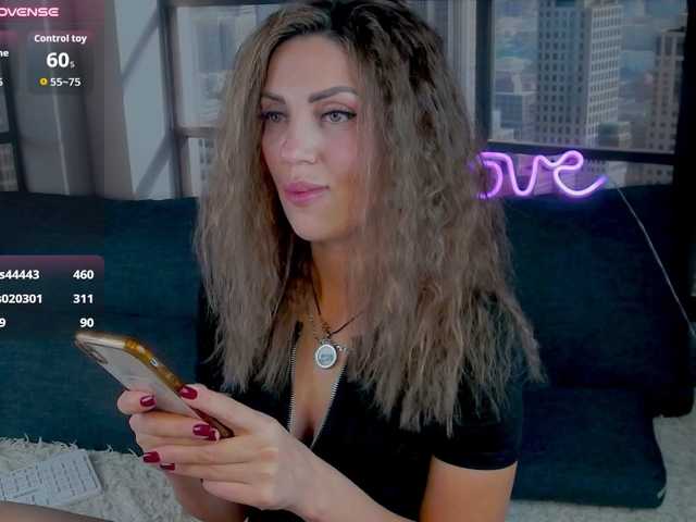 SexyKitty75-1 live cam on BongaCams