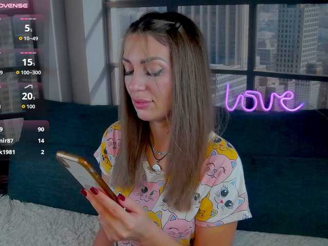 SexyKitty75-1 live cam on BongaCams