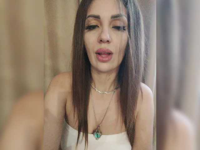SexyKitty75-1 live cam on BongaCams