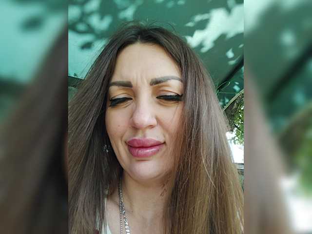SexyKitty75-1 live cam on BongaCams
