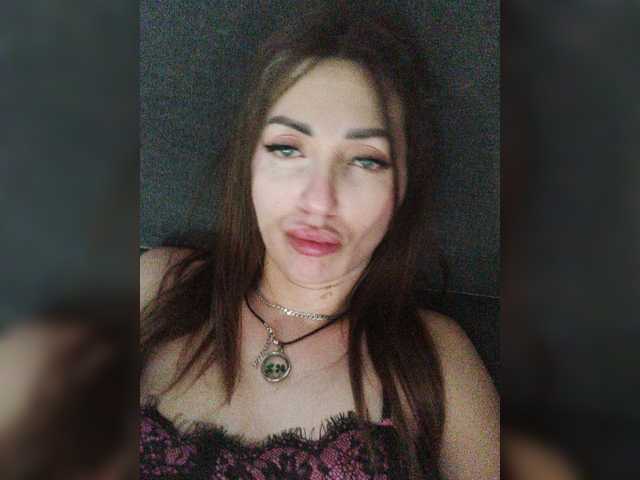SexyKitty75-1 live cam preview