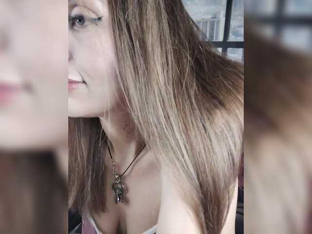 SexyKitty75-1, live now on BongaCams