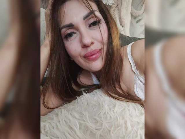 SexyKitty75-1 live cam preview