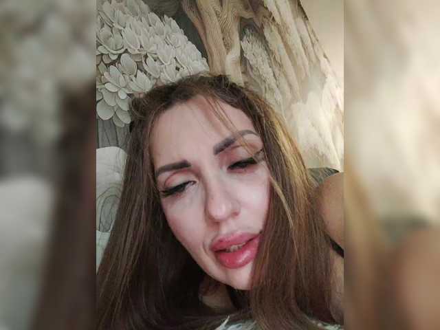 SexyKitty75-1 live cam on BongaCams